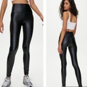Aritzia Wilfred Free Daria Pant Black Vegan Leather Leggings Sz L